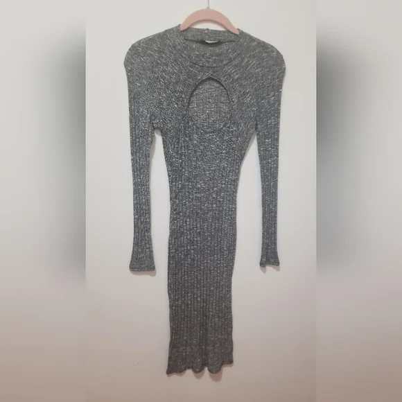 GREY DRESS - Picture 3 of 3